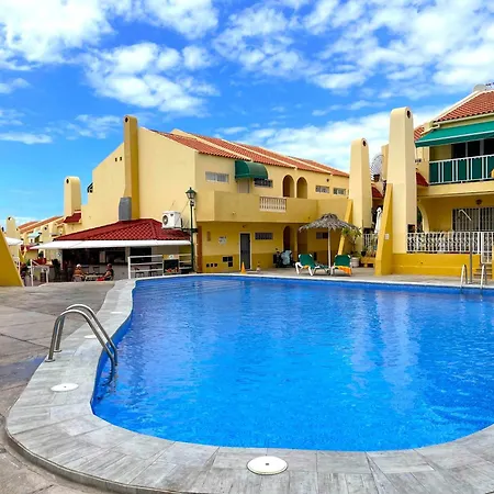 Markethome Lagos De Mareverde * Адехе